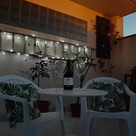 Rosso Di Sera Loft Apartment *